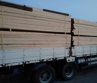 편백나무 각재 판재 거래처 출고 …